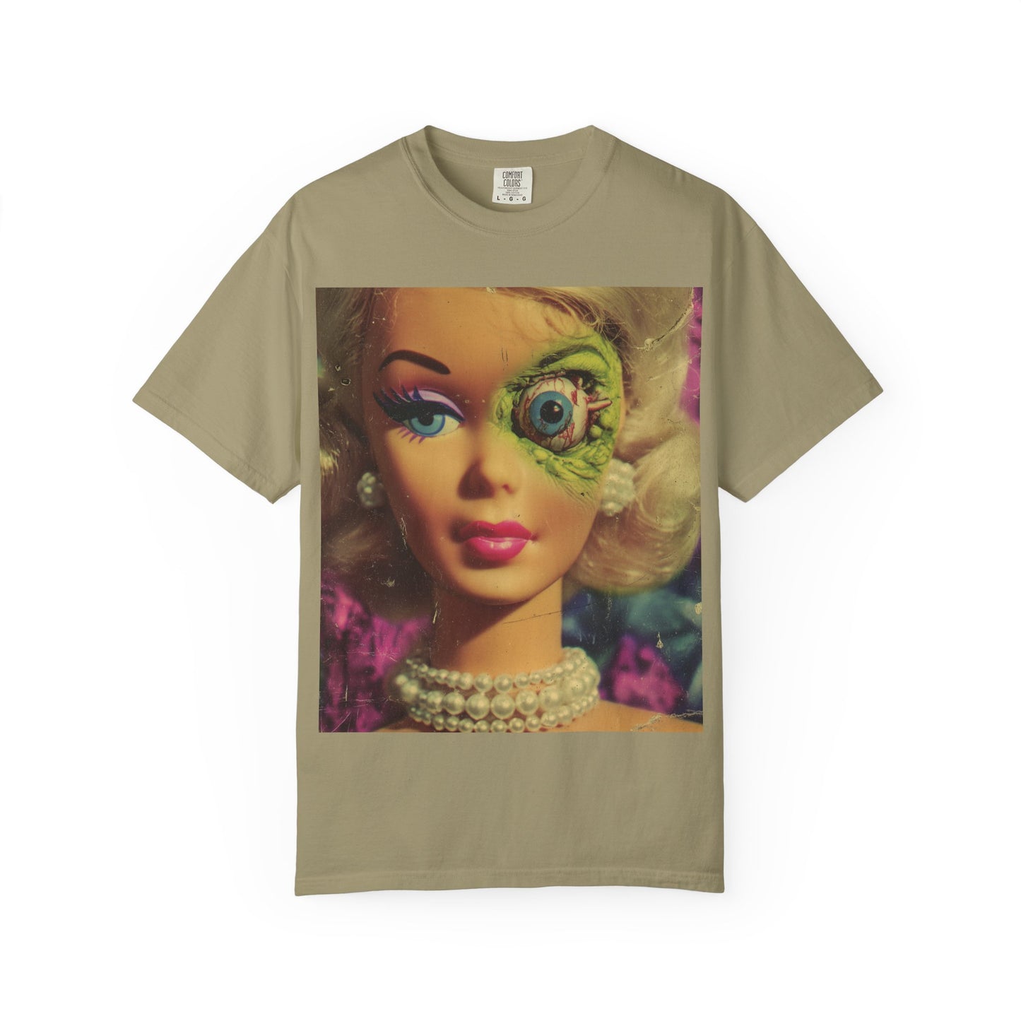 Vintage Pulp Horror Zombie Barbie T-shirt